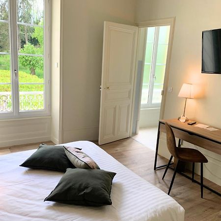 Grand Hotel De Bourbon-Lancy - Spa Et Restaurant - Logis ภายนอก รูปภาพ