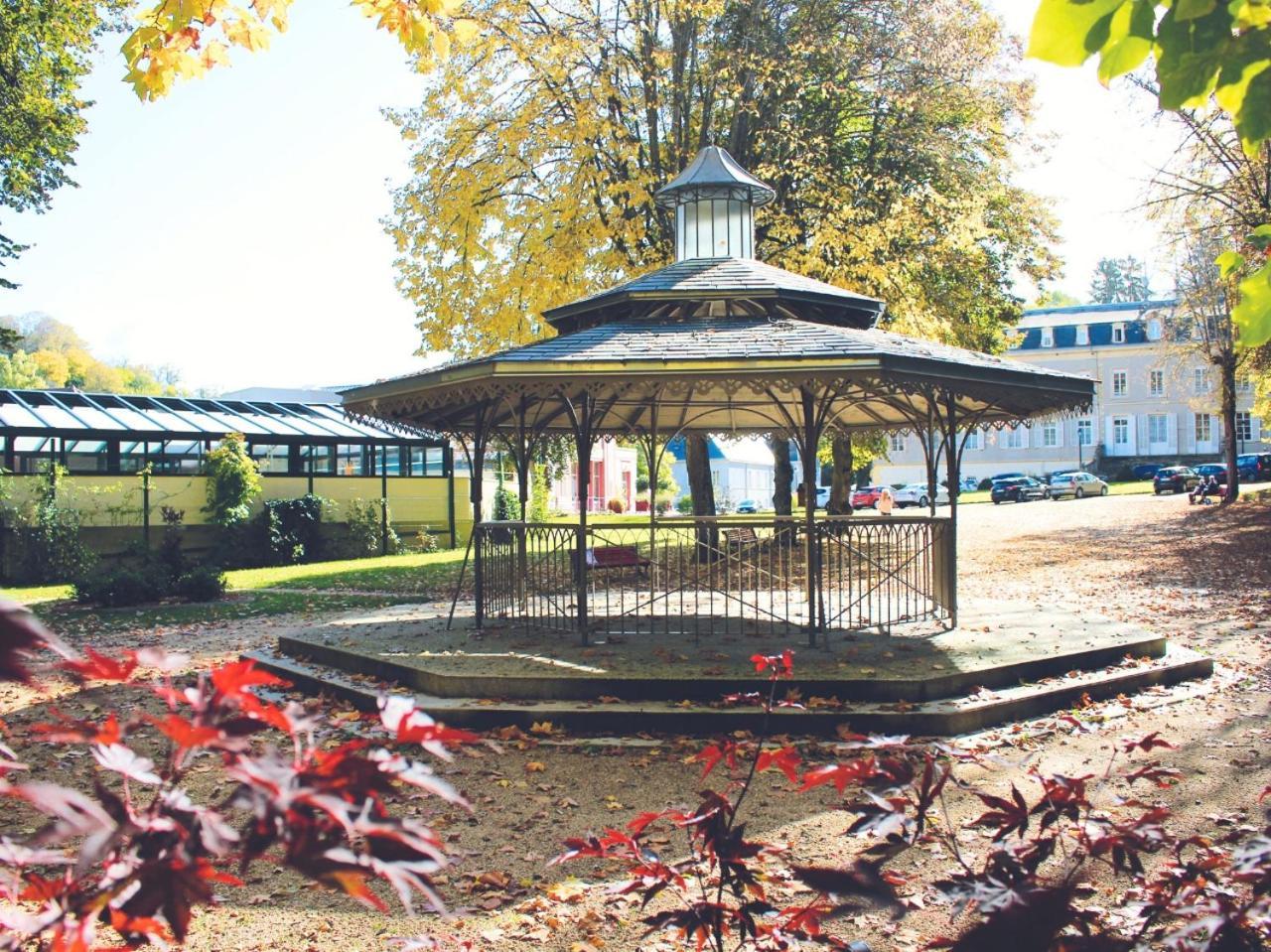Grand Hotel De Bourbon-Lancy - Spa Et Restaurant - Logis ภายนอก รูปภาพ